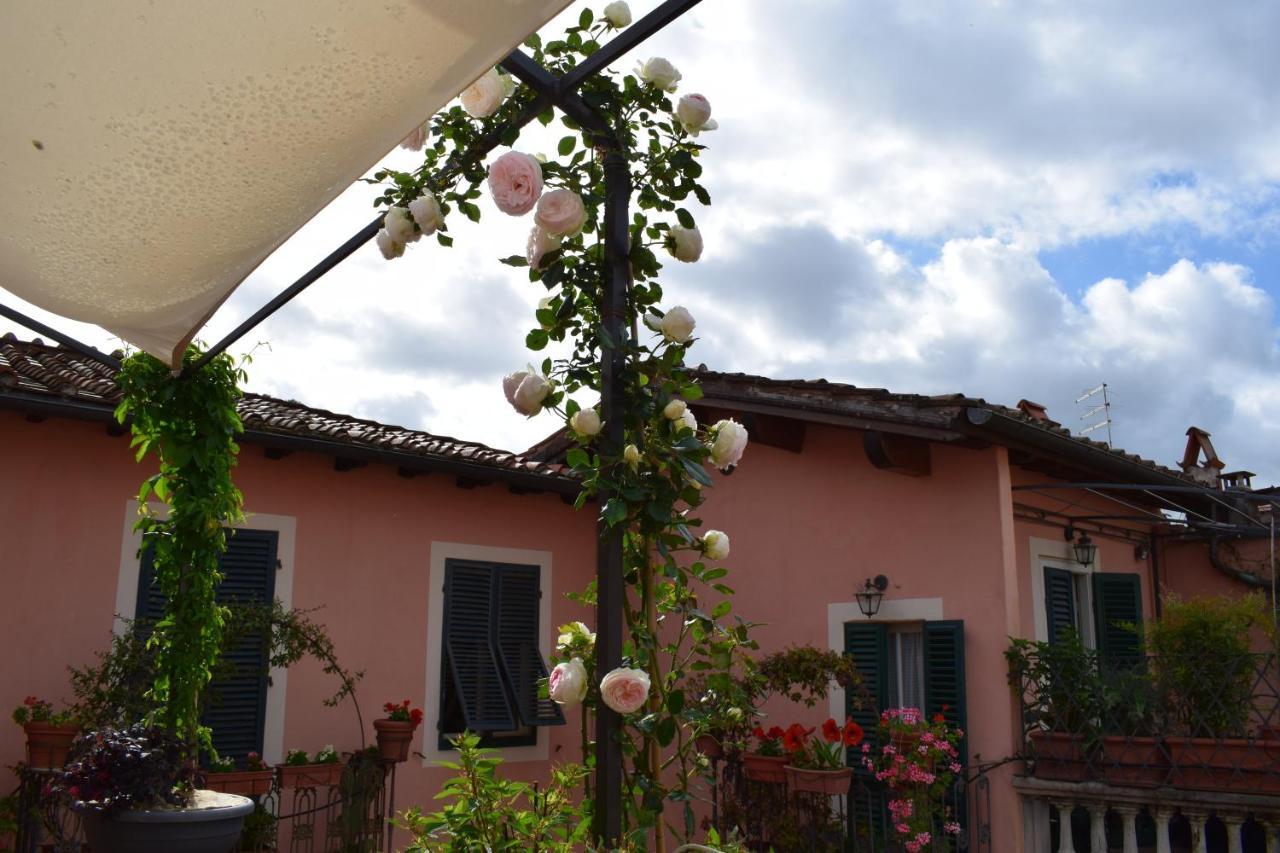 Il Carmine Charme & Terrace With Ac Apartment Lucca Exterior foto